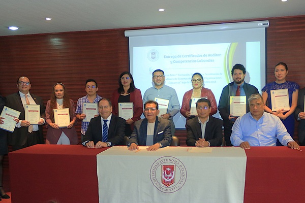 UATx Capacitan a nuevos auditores en Gestión de Organizaciones