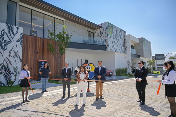 UDLAP Presentan las casas que entregará en la Trigésima