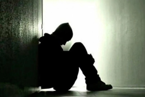 Un joven de 27 años y un adolescente de 14 años logran quitarse la vida