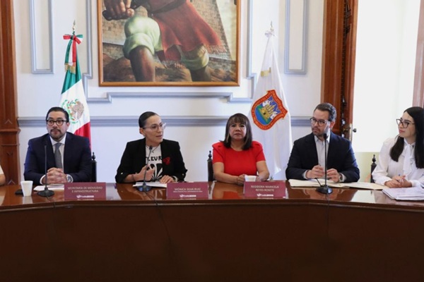 en reparación del daño a familias afectadas por la explosión en San Pablo Xochimehuacan