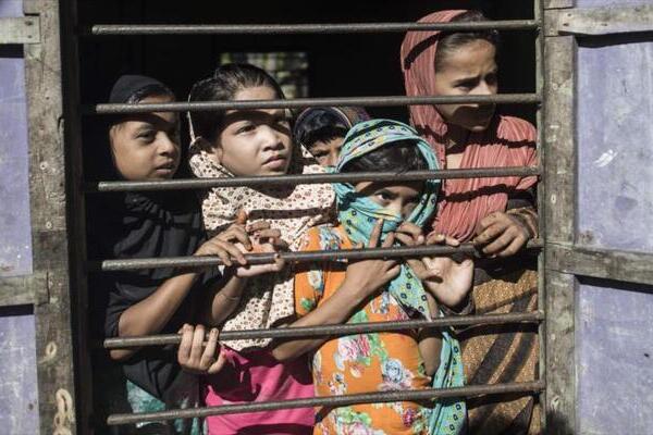 Un investigador afirmó tener evidencias de tortura en centros de detención de Myanmar, como descargas eléctricas, violaciones, entre otras