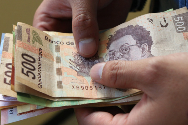 Hay múltiples casos de fraudes financieros relacionados con empresas de préstamos, cajas de ahorro y casas de bolsa e inversión