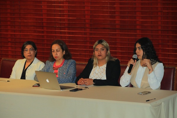 30 Estudiantes de Sociología UATx promueven acciones de diagnóstico y bienestar canino en la capital (2)