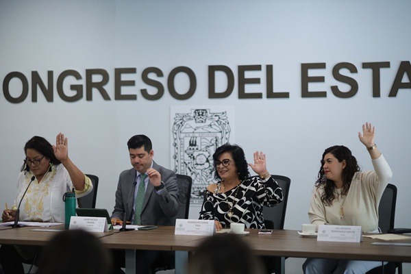 Avala Comisión del Congreso de Puebla reforma a la Constitución federal para expedir Ley en materia de extorsión