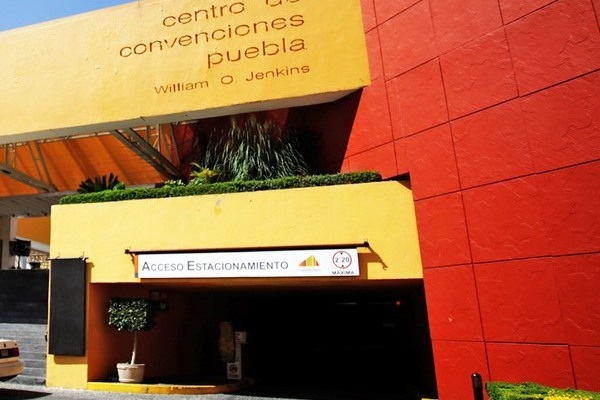 Centro de Convenciones de Puebla colabora con FGE