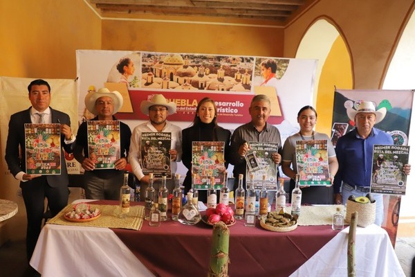La Feria del Mezcal Caltepec 2025 es una celebración que se llevará a cabo el 14 de septiembre, para promover la grandeza de esta bebida
