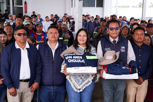 Fortalece Lupita Cuautle el servicio de recolección con nuevas unidades y uniformes