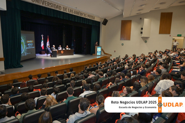 Cabe comentar que Reto Negocios 2025 de la Universidad contó con diversas conferencias de líderes de distintos sectores
