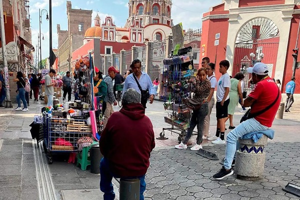 Gobierno de de Puebla apoyará al Ayuntamiento para garantizar orden entre ambulantes del Centro Histórico