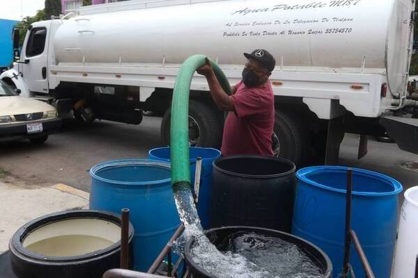 El subdirector general de Administración del Agua, Mauricio Rodríguez, informó que se han aplicado dos clausuras a pozos clandestinos