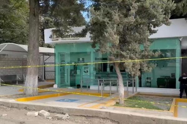 En el lugar se realizaron las investigaciones para dar con los tres sujetos responsables del robo ocurrido en la sucursal de Nopalucan