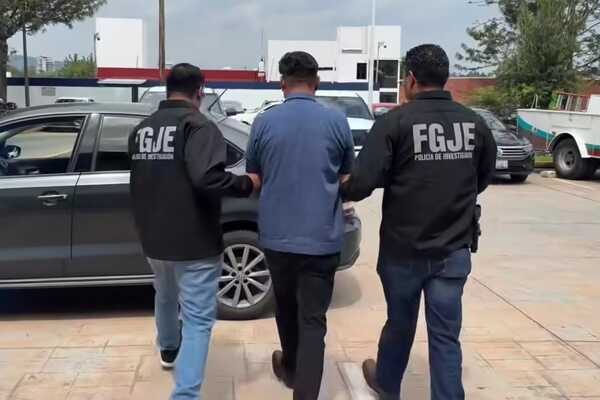 Marco Antonio N. era presidente municipal de La Magdalena Tlaltelulco, y fue detenido por ejercicio ilícito del servicio público y peculado