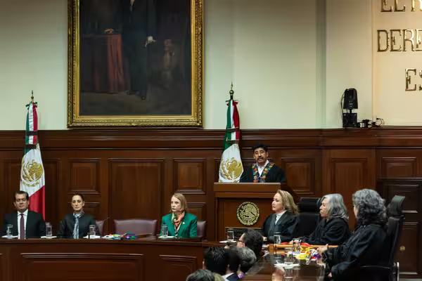 La nueva Suprema Corte de Justicia de la Nación inició formalmente actividades, en una sesión solemne de instalación con diversos invitados