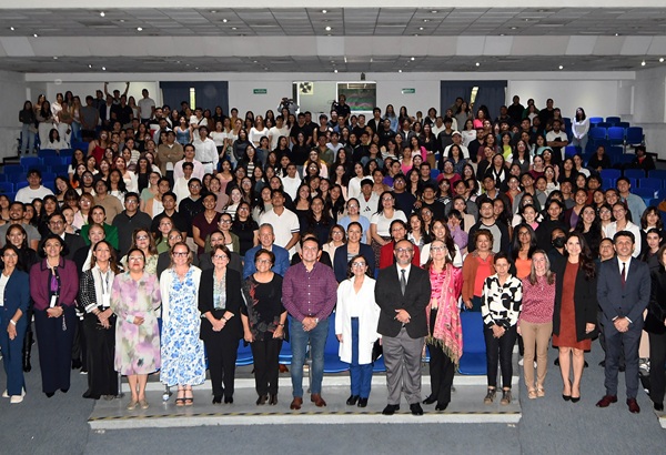 Licenciatura en Nutrición Clínica conmemora su 15 aniversario