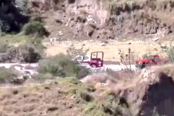 Mujer es encontrada sin vida al fondo de una barranca en Santa María Xonacatepec, Puebla