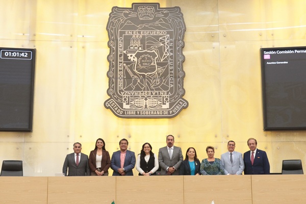Presentan en el Congreso de Tlaxcala iniciativa para garantizar protección de personas adultas mayores
