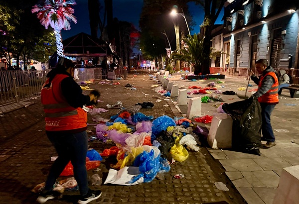 Refuerza OOSL acciones de limpieza tras el desfile y celebraciones