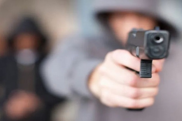 Roban casi 400 mil pesos a cuentahabiente en Huexotitla tras retirar en BanBajio de Vía San Angel