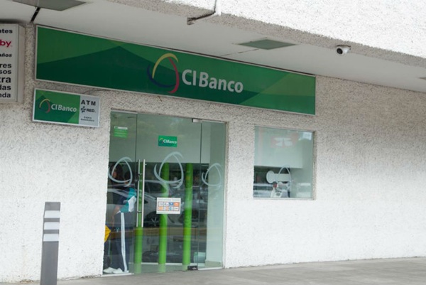 Subsecretario del Tesoro de EE. UU. pide cooperación a bancos de México contra financiamiento criminal