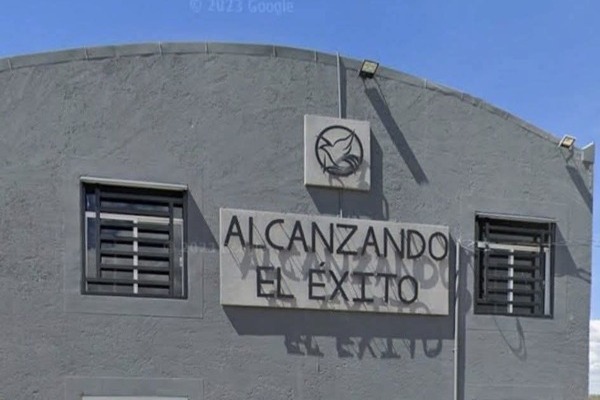La madre indicó que ya presentó la denuncia contra el miembro de la iglesia "Alcanzando el Éxito" ante la Fiscalía General del Estado