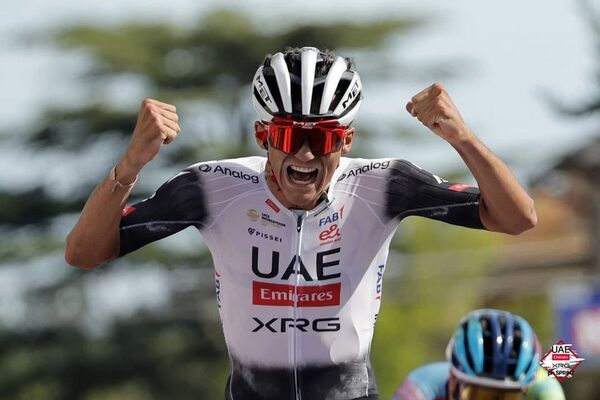 No hay techo ni límites para del Toro, este miércoles 10 de septiembre consiguió otro triunfo al ser primer lugar en el Giro de la Toscana