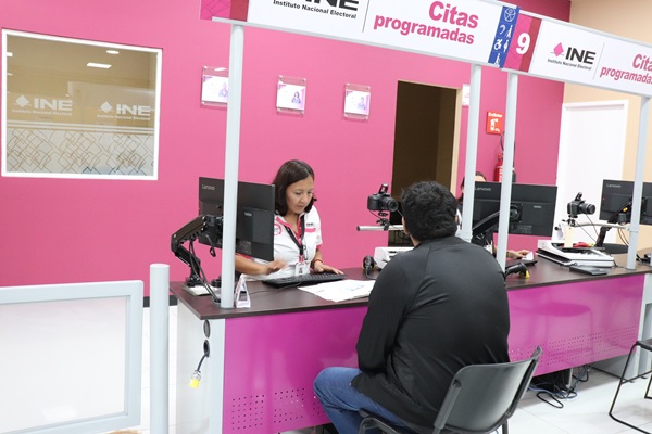 Las y los jóvenes de 18 y 19 años son quienes menos piden su incorporación en el Padrón Electoral y, no obtienen su credencial para Votar