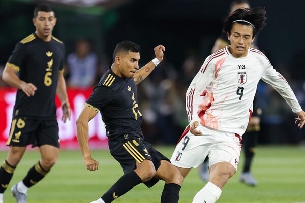 Selección de México empata con Japón, termina con un expulsado y con Edson Álvarez lesionado