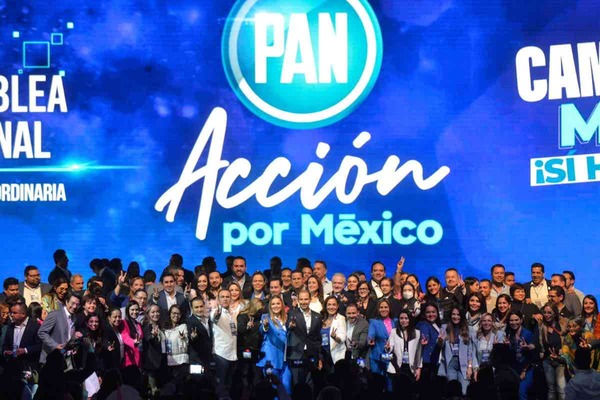 Por primera vez en 85 años, desde su primer aniversario, el PAN dejó de festejar su fundación, realizada en el Frontón México de la CDMX