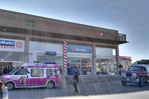 Un hombre fue despojado de 300 mil pesos, en calles de San Francisco Totimehuacan, minutos después de haber retirado esta cantidad