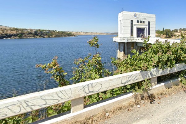 La Presa Manuel Ávila Camacho, mejor conocida como Lago de Valsequillo, es una zona de gran relevancia ambiental y económica para el estado