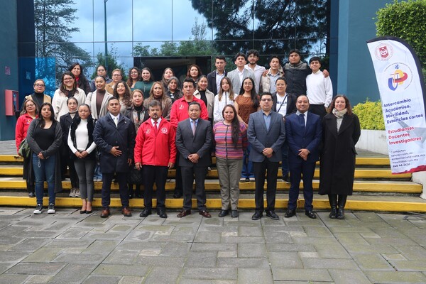 Compartieron sus testimonios de internacionalización como Embajadores UATx en la Universidad Católica de Santa María de Arequipa, Perú