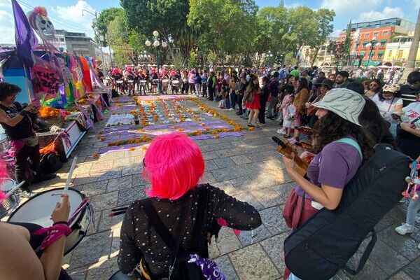 Las activistas detallaron que la Marcha de las Putas 2025, la cual será la última, tendrá lugar el 1 de noviembre, a partir de las 11 am