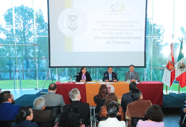 9 Dará la UATx impulso renovado para transformar sus posgrados con la integración del MHIC (4)