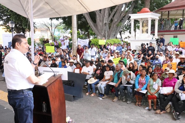 Armenta entrega 35 sistemas de saneamiento a base de biodigestores, con costo de 3.5 mdp en Tepexi de Rodríguez