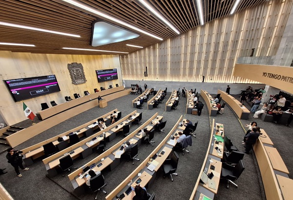 Avala Congreso de Puebla reformas a la Constitución federal para nombramientos de mandos superiores de la Guardia Nacional