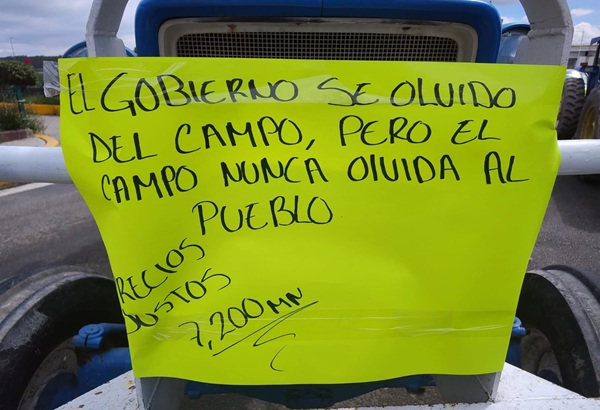 Campesinos de Tepanco de López se unen a protesta nacional por desplome del precio del maíz