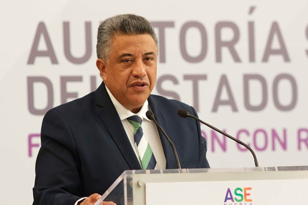 Exauditor Romero Serrano acusa pacto entre Barbosa y Amanda Gómez para ocultar déficit de 604 mdp