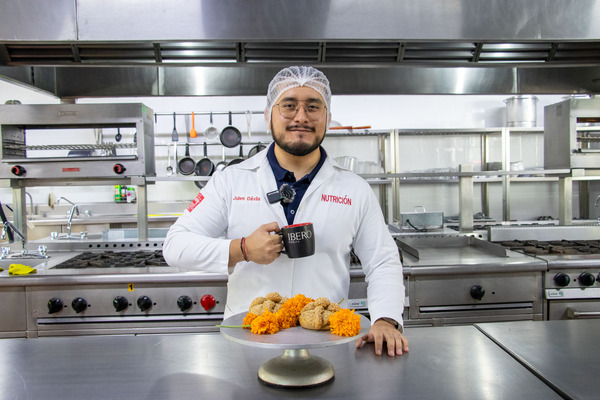 La Clínica de Nutrición María Eugenia Mena Sánchez de la IBERO Puebla elaboró una receta de hojaldras nutritivas para esta festividad