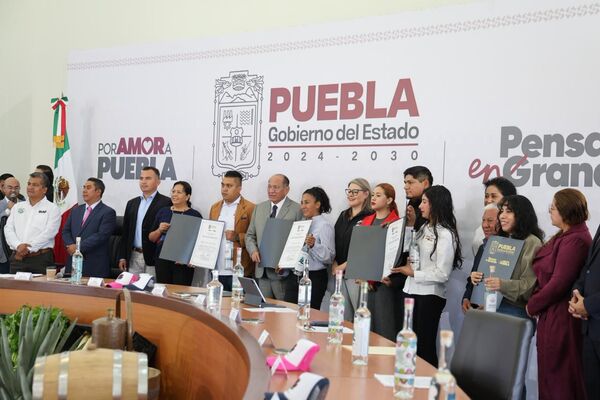 Puebla destacó en el certamen Spirits Selection by CMB 2025 de Jalisco, uno de los galardones fue para el mezcal “Mexcalito de mi corazón”
