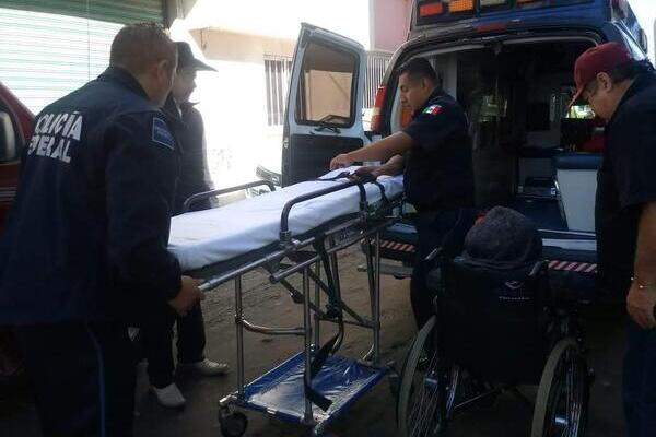 La menor quedó bajo el vehículo y vecinos de Tenextatiloyan trataron a auxiliarla pero falleció antes de que recibiera atención médica