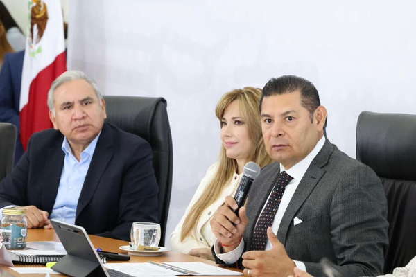 Armenta enlistó otras investigaciones en curso como en el Conalep y el Museo Internacional del Barroco, además de la de Accendo Banco