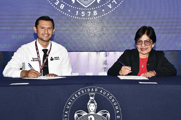 Inaugura la Rectora Lilia Cedillo Séptimo Encuentro de Servicio Social y Práctica Profesional