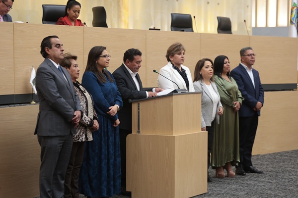Integrantes del Congreso de Puebla presentan iniciativa para expedir la Ley de Fomento, Sanidad y Desarrollo Pecuario