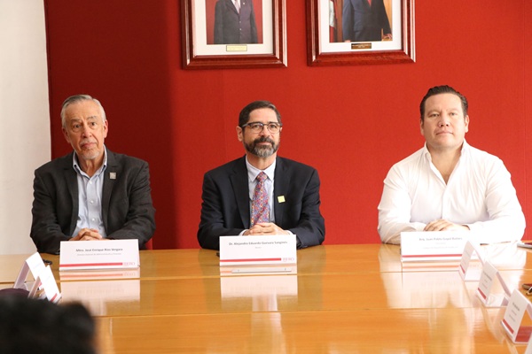 Las y los mejores arquitectos para el mundo con CAPAC reafirman su convenio