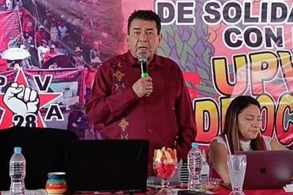 Líder de la UPVA 28 de Octubre acusa a FGE Puebla de quitarle protección; mantas son creación del gobierno, insiste