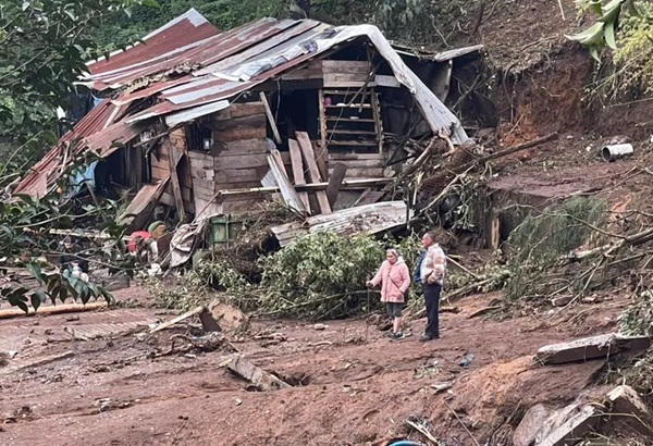 Lluvias dejan un saldo mortal de 41 personas fallecidas en cuatro estados de México
