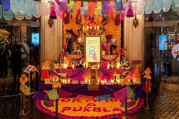 Con "una ofrenda a las Carmencitas", Puebla reafirmó su compromiso con la preservación y difusión de las tradiciones mexicanas