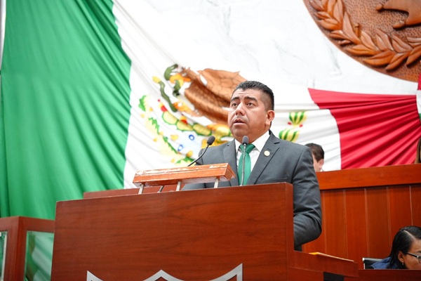 Presenta Jaciel González iniciativa para dar reconocimiento legal