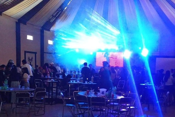 Proteccion Civil clausuran fiesta clandestina con venta de alcohol a menores de edad en Huejotzingo