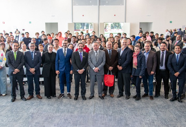 Reciben la innovación y la creatividad en ‘Inventatón 2025’